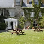 Hotel Kilcooly's *