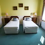 Kilcooly's Hotel