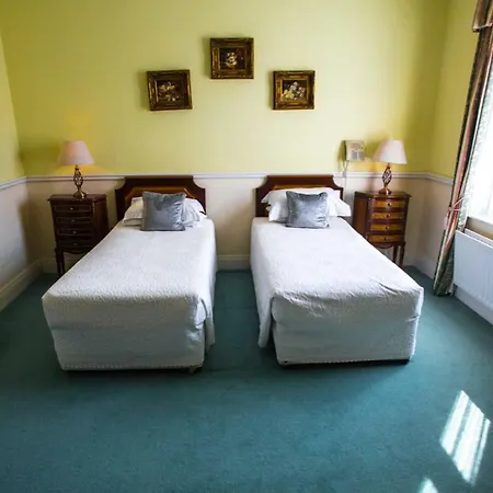 Kilcooly's Hotel
