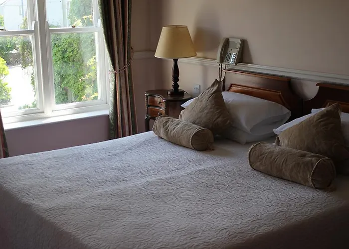 Kilcooly's Hotel